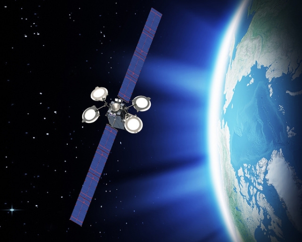 Eutelsat-115_Wes_B