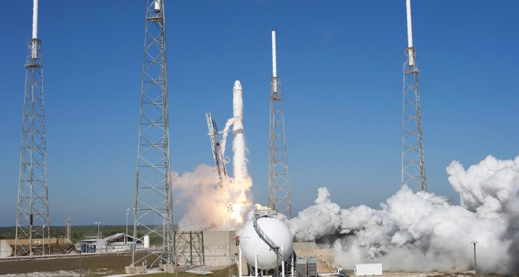SpaceX Falcon9 rakéta start