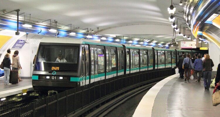 párizs négyes metróvonal